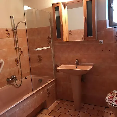 בית נופש Chez Annette Et Pierre Weber